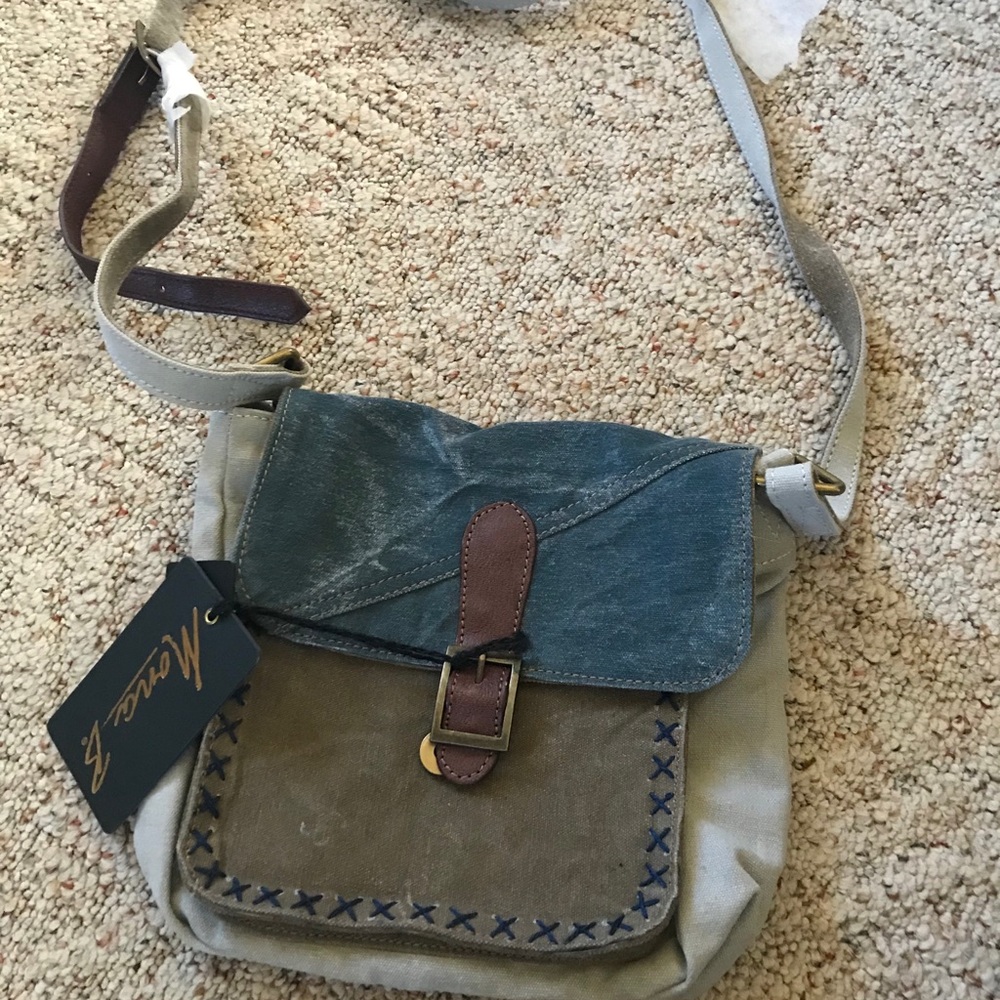 NWT Mona B